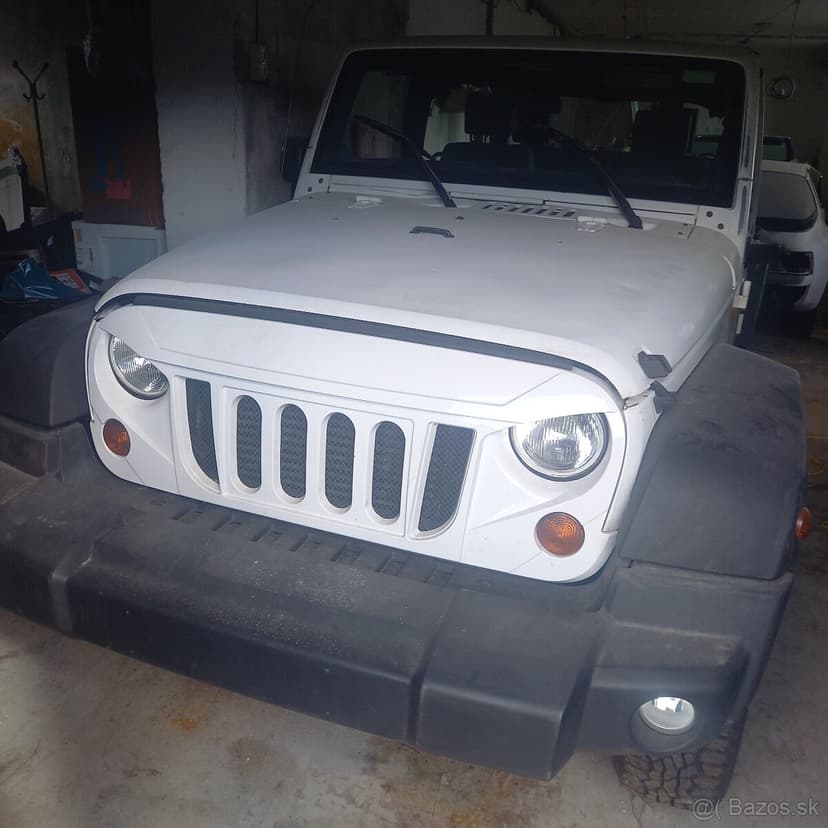 Jeep Wrangler 2,8 crd automat rv.2011