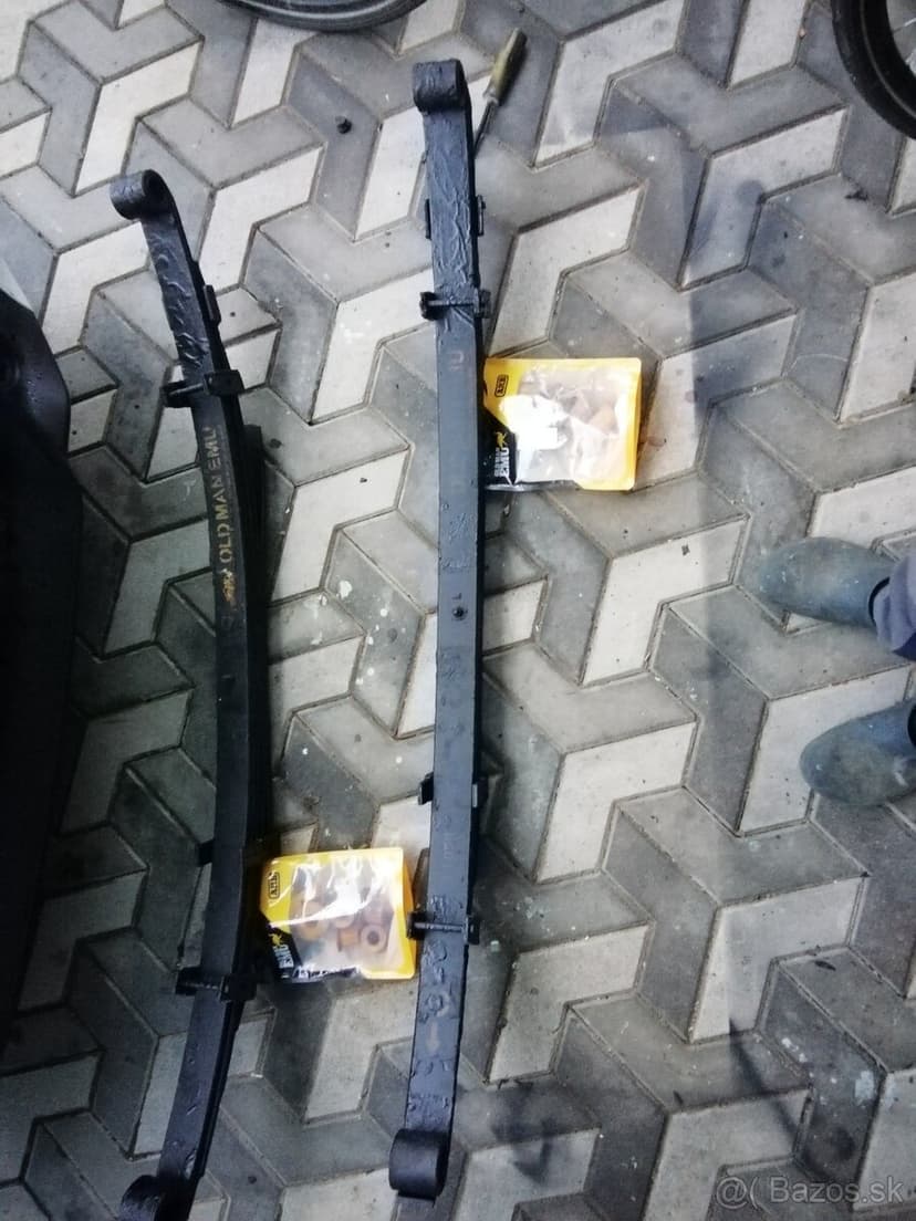 Predam listové pera toyota hilux 2015+2023