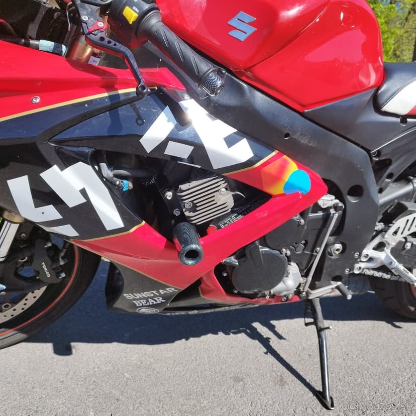 SUZUKI GSXR600 k7