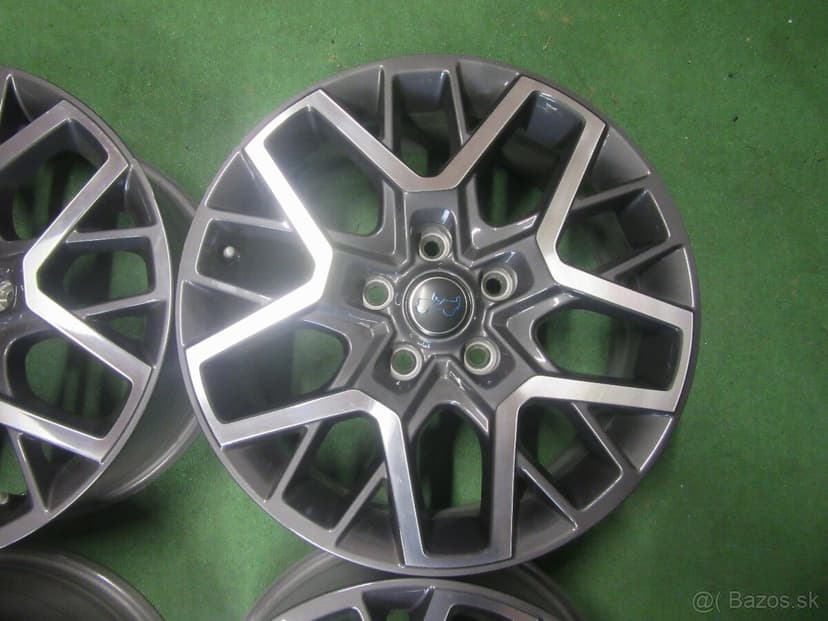 R18 hliníkové disky JEEP rozteč 5x127 7,5x18 et44,45