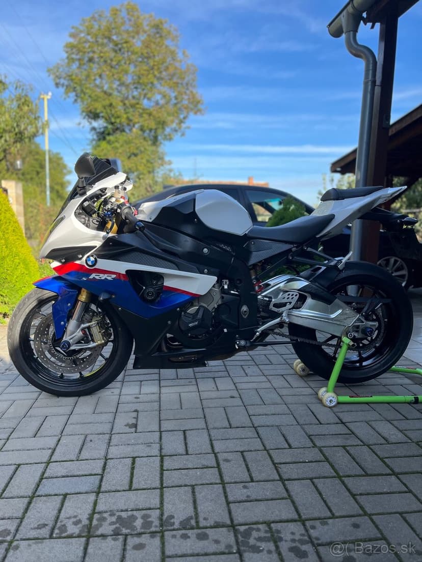 BMW S1000RR (2010)