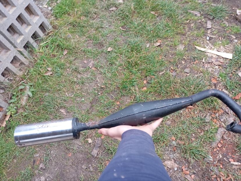 Predám výfuk na stvorkolku 50