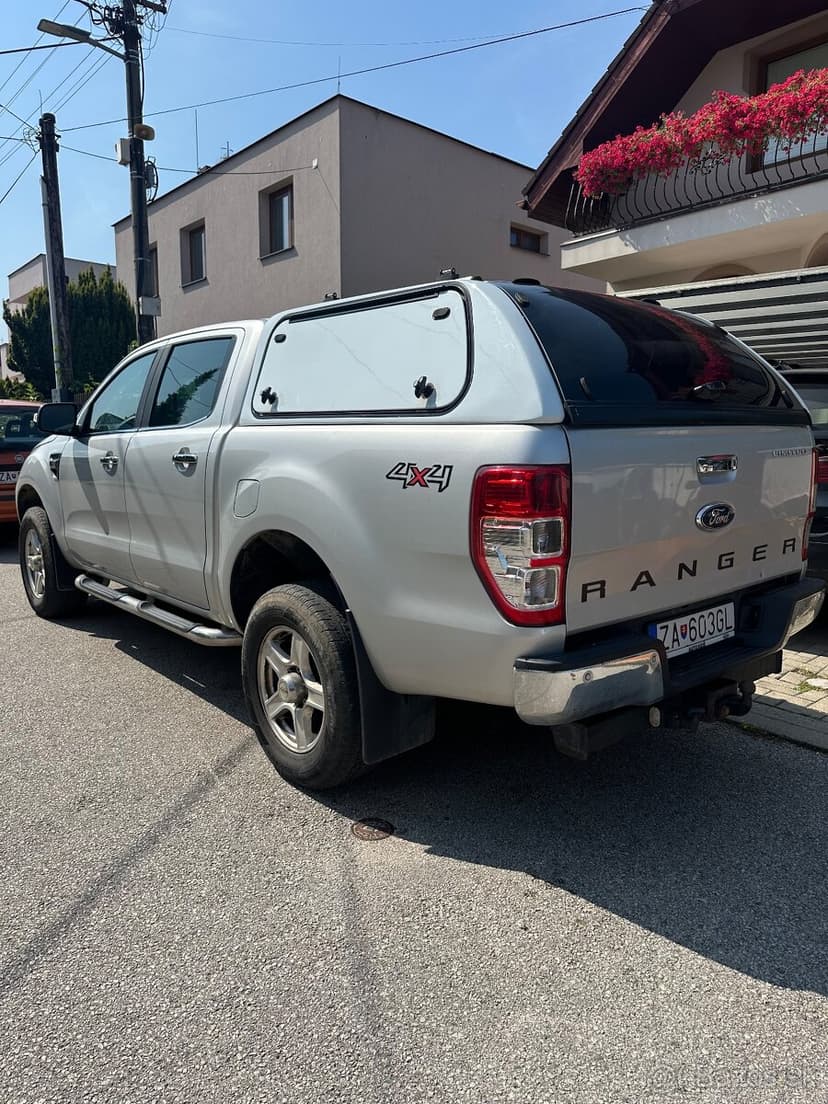 Ford ranger Limited 2,2 110kw automat