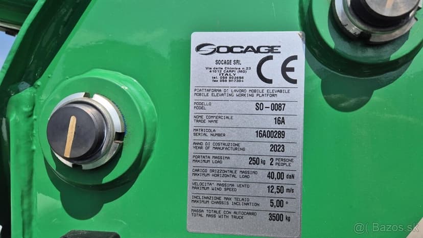 Prodám TOYOTA LAND CRUISER 79 montážní plošina