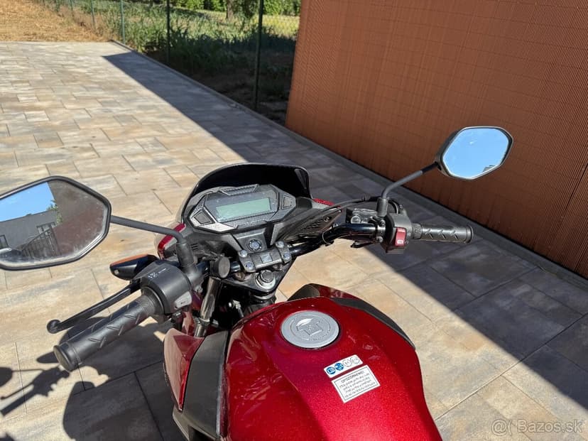 Honda CB125F (2022)