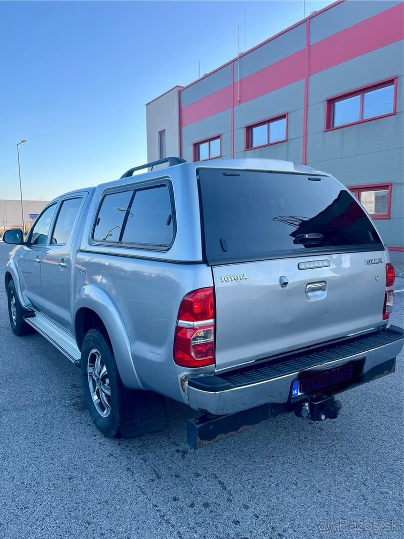 Toyota Hilux 3.0l D-4D, Sol A/T