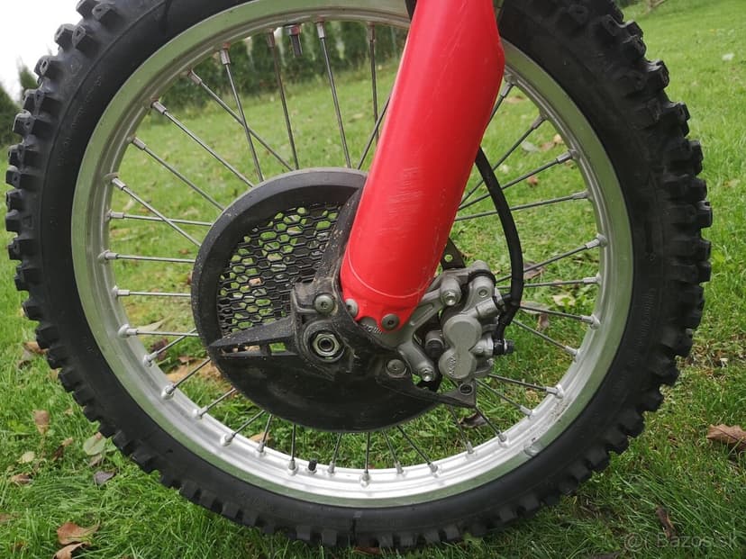 Honda CRF 450R, r.v. 2018 se startérem a ventilátory.