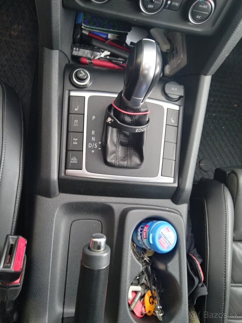 Predám Volkswagen amarok 3.0 tdi a/t DPH