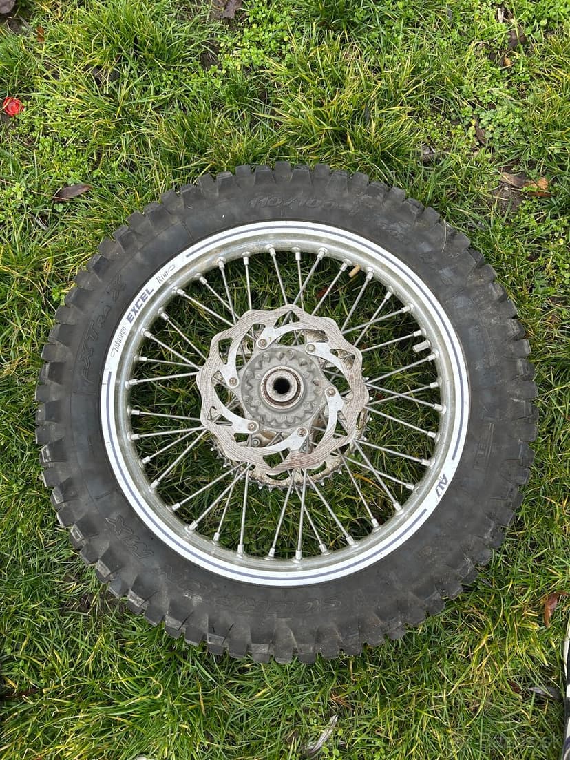 Enduro excel 21 a 18