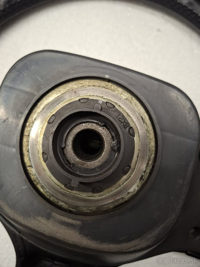 Volant Nissan asi patrol,