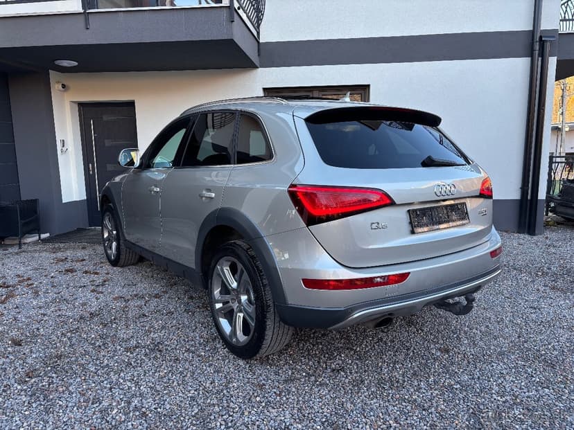 Audi Q5 2.0tdi 130kw quattro Bang Pano bixenon Webasto
