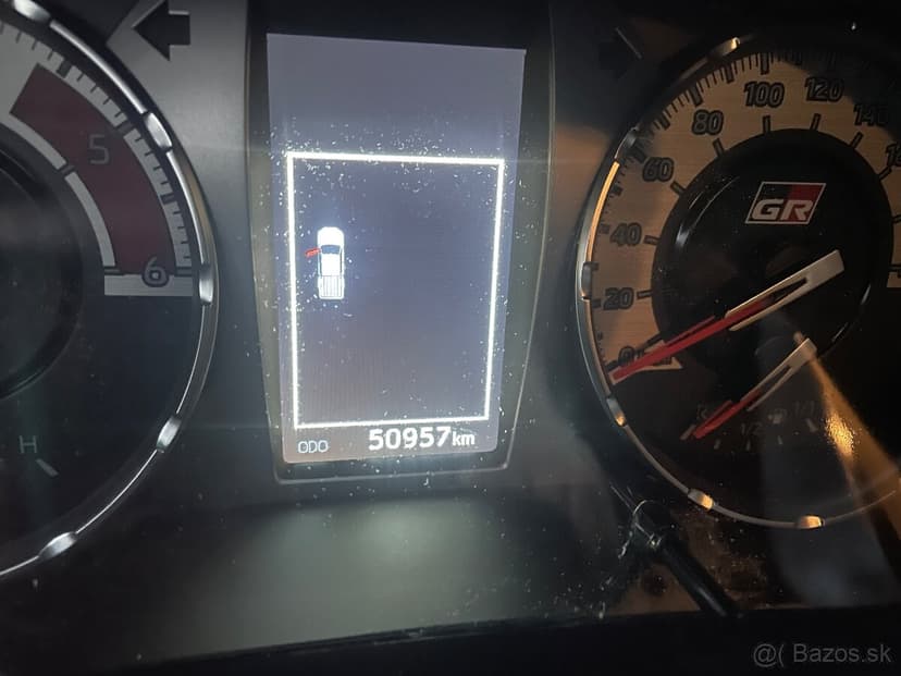 Toyota hilux GR sport