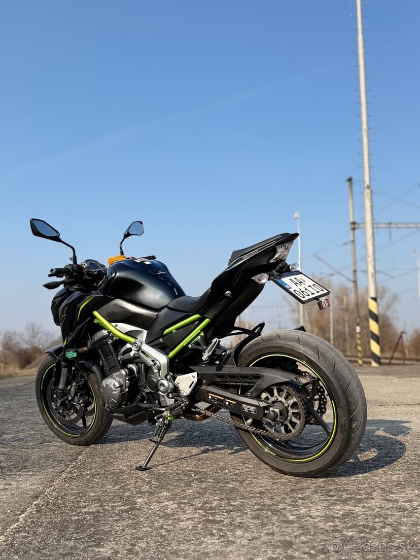 Kawasaki Z900 2019 / A2 35kW / 24 000 km / TOP stav