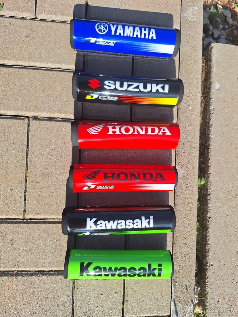 Chránič hrazdy riaditiek.