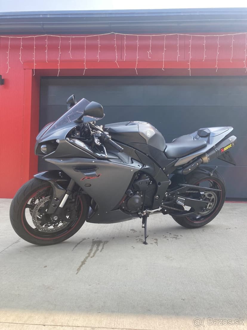 Yamaha R1, Big Bang, Facelift