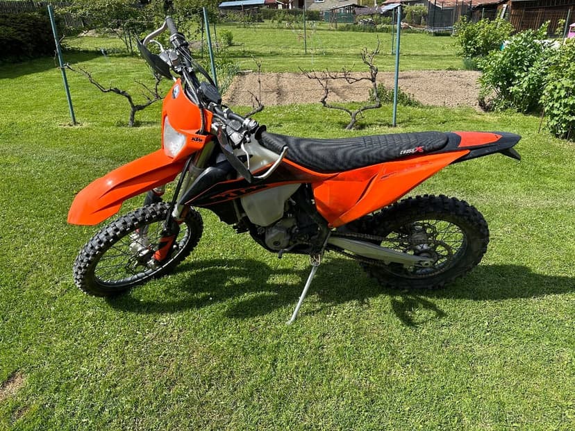 Predám Ktm exc-f 250, model 2020, TP + ŠPZ