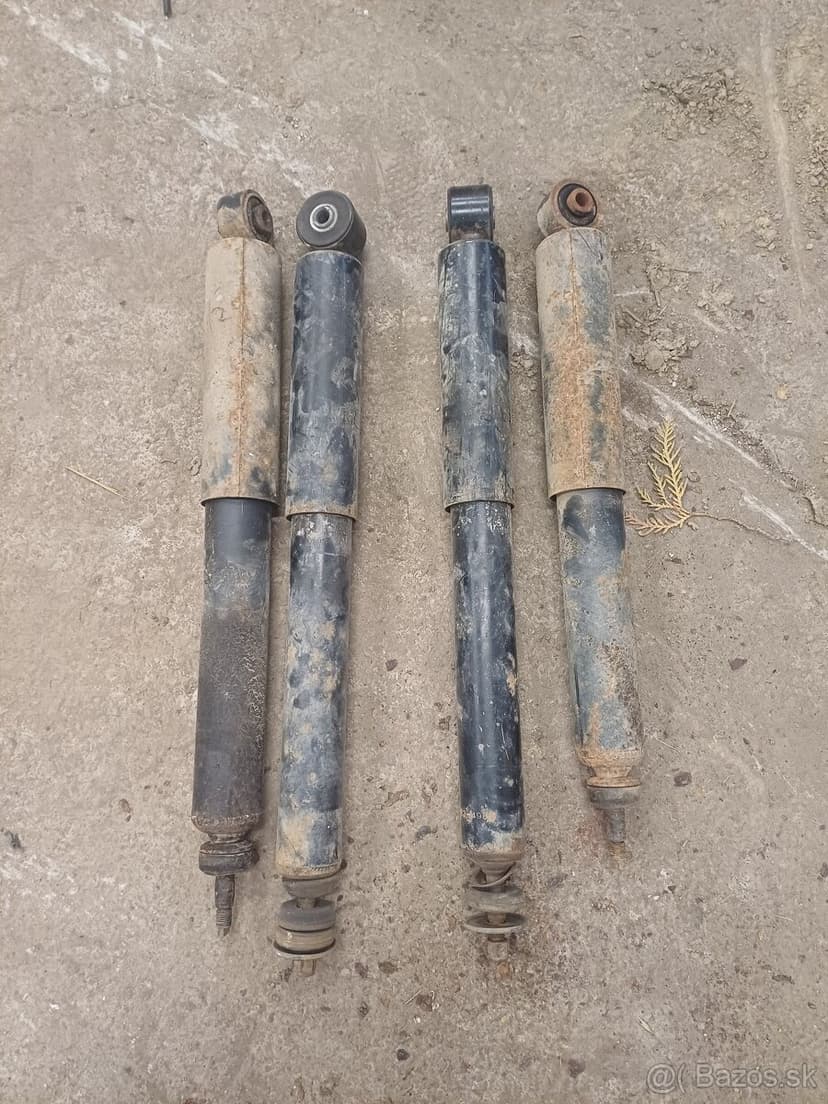 Rozpredám Range Rover P38 4.6 V8