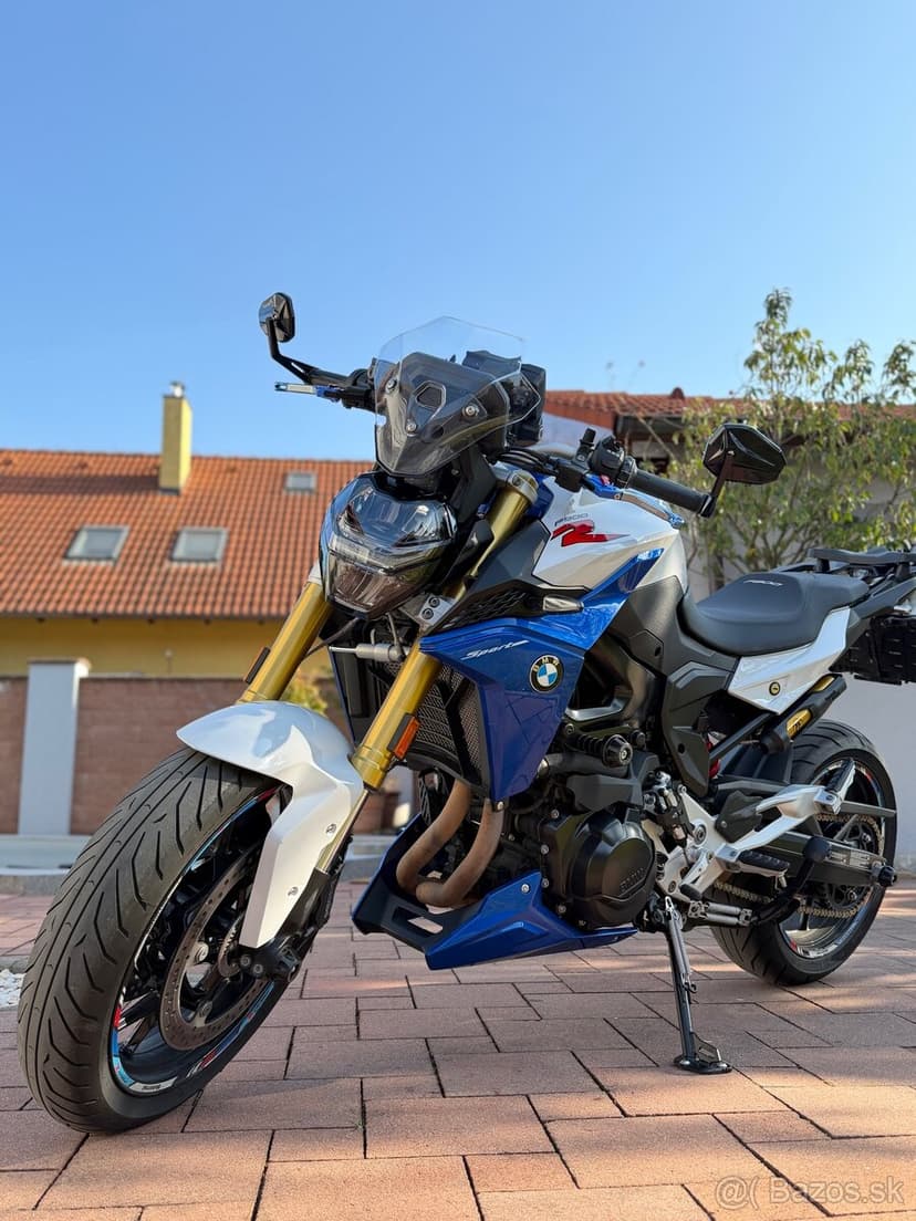 BMW F900R