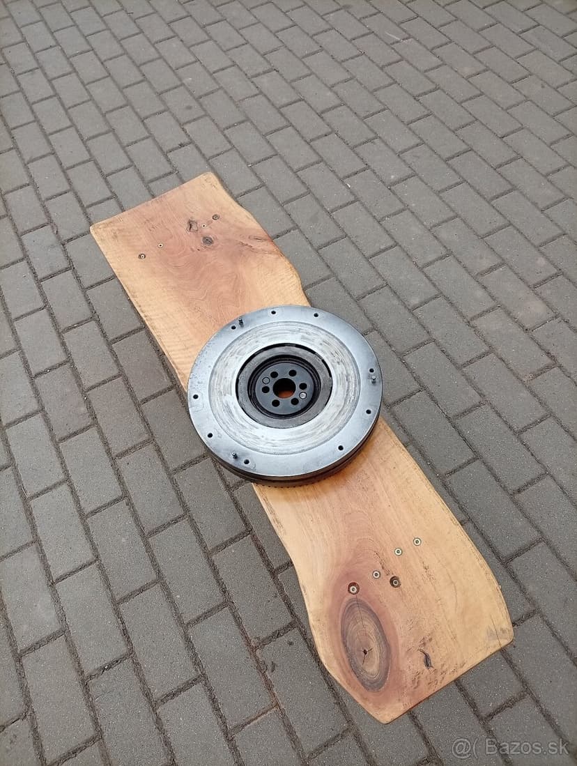 Nissan patrol y61 2.8 dvojhmotny zotrvacnik