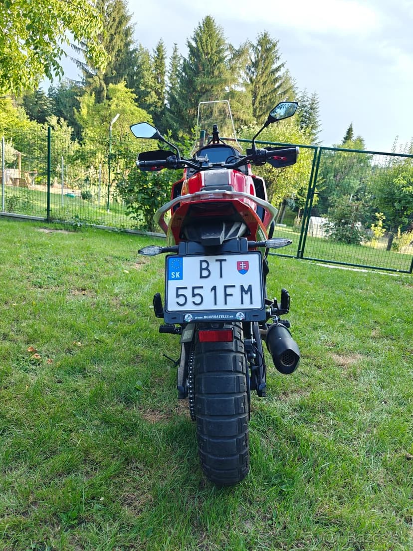 Moto Morini X-Cape 650