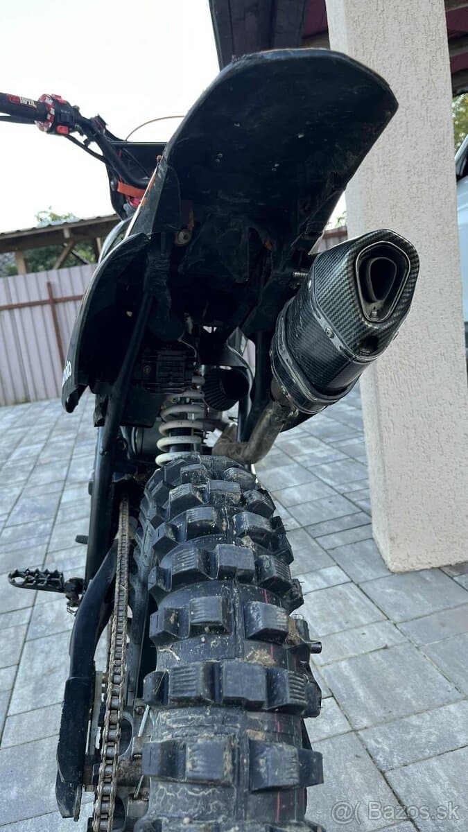 Predám motorku pitbike KXD 150 PRO