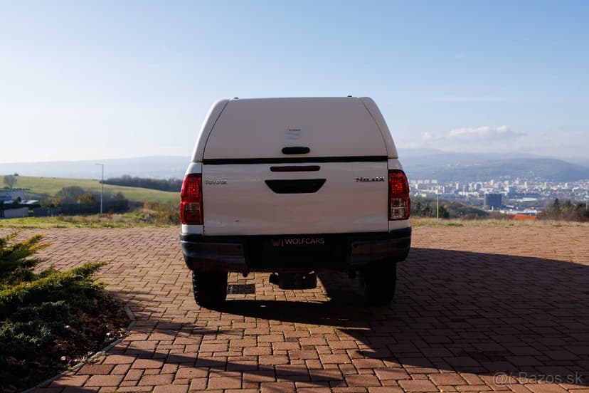 Toyota Hilux 2.4 GD-6 110kw MT/6