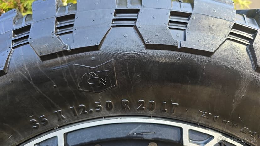 Jeep wrangler - KMC ROCKSTAR