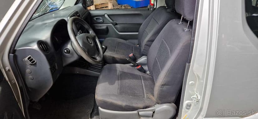 Suzuki Jimny 1,3i 62,5kw