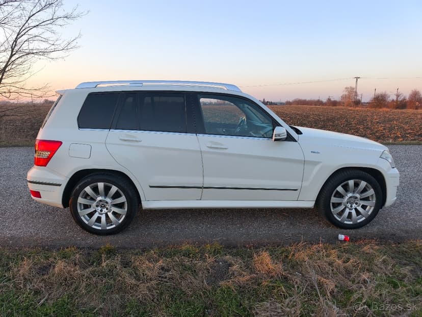 Mercedes BENZ GLK 220 CDI 4 MATIC  automat 125 kw