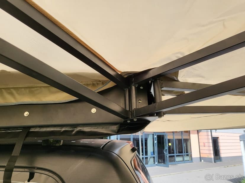 Nove Markizy na auto, bočné, 270°