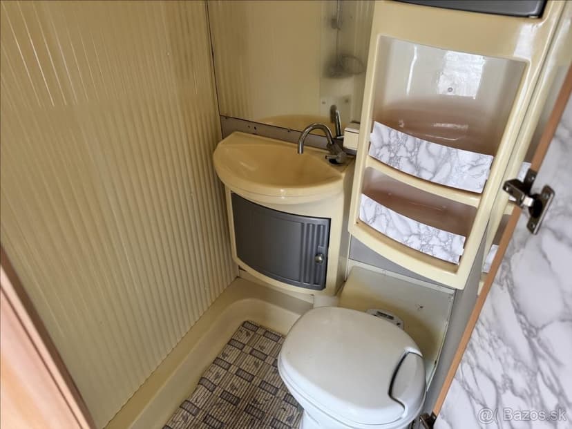 Fiat Ducato 2.3 JTD Dethleffs obytný vůz