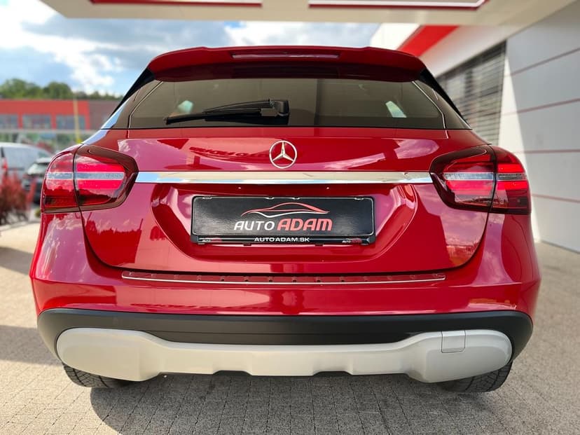 Mercedes - Benz GLA 180d 80kW A/T