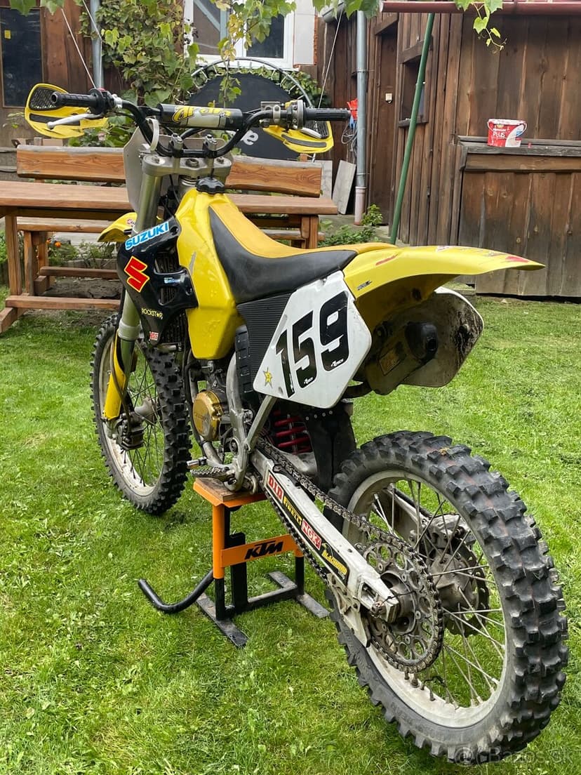 Suzuki rm 125