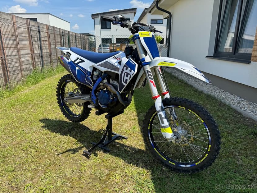 Husqvarna FC 350 2021 – výborný stav + výfuk FMF