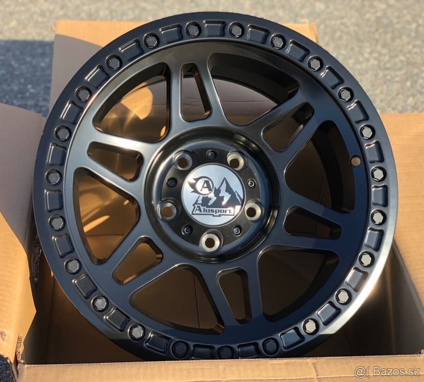 Alu kola 17” vhodné na Jeep Wrangler STAR Black