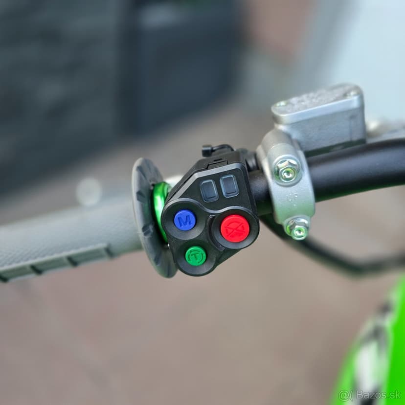 Kawasaki KX 250 2025 nová ešte ani nenaštartovaná