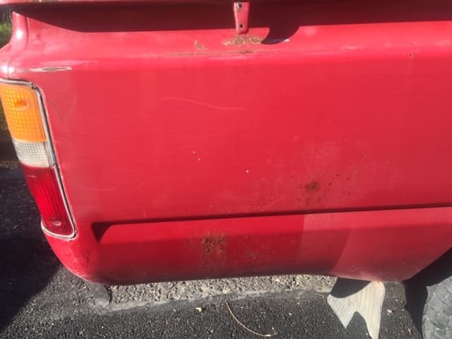 Hilux 2,4D 4x2 rv. 1991