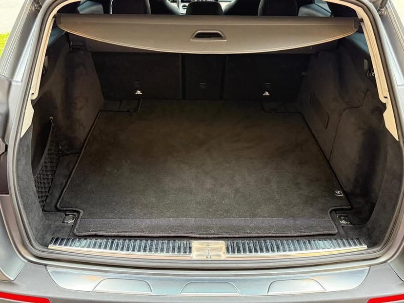 MB E trieda All-Terrain Magnetic Grey