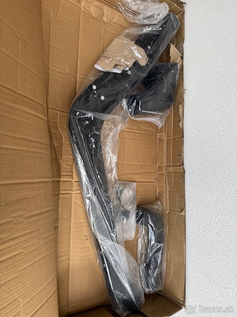 Nový nepoužitý šnorchel Suzuki Samurai