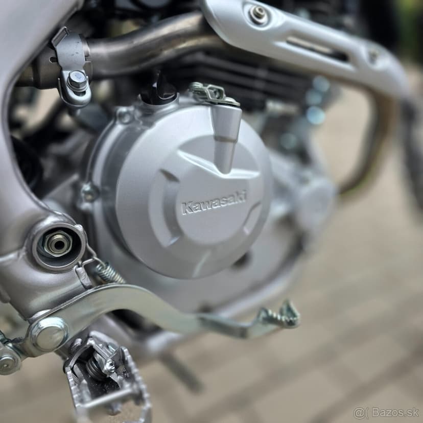 Kawasaki KLX 230R S 2026 ľahké enduro