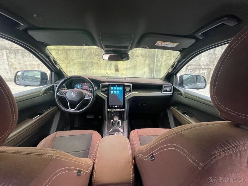 VOLKSWAGEN AMAROK 2024 V6 PANAMERICA zátuka