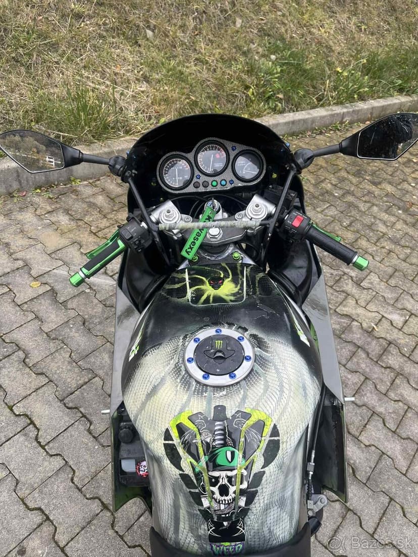 Kawasaki ZX-6R