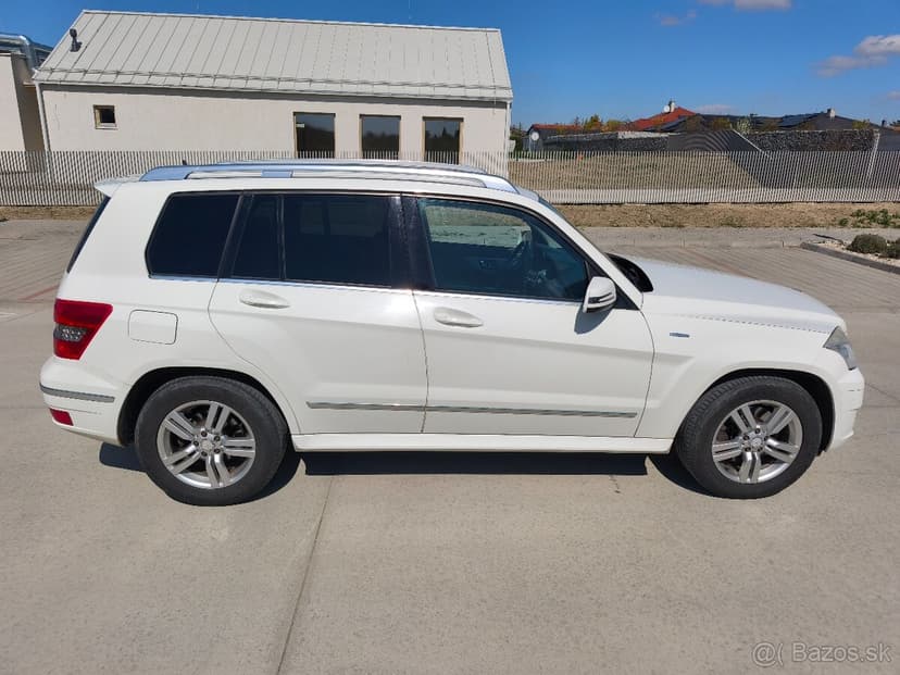 Mercedes BENZ GLK 220 CDI 4 MATIC  automat 125 kw