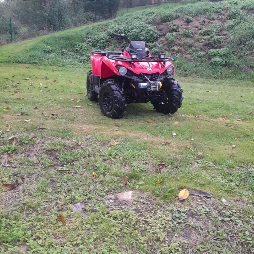 Predám Can-am Outlander 500 4x4