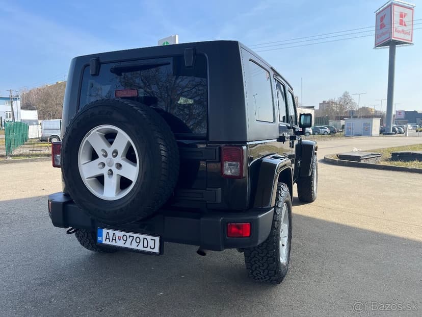 Jeep Wrangler 2.8 CRD SAHARA
