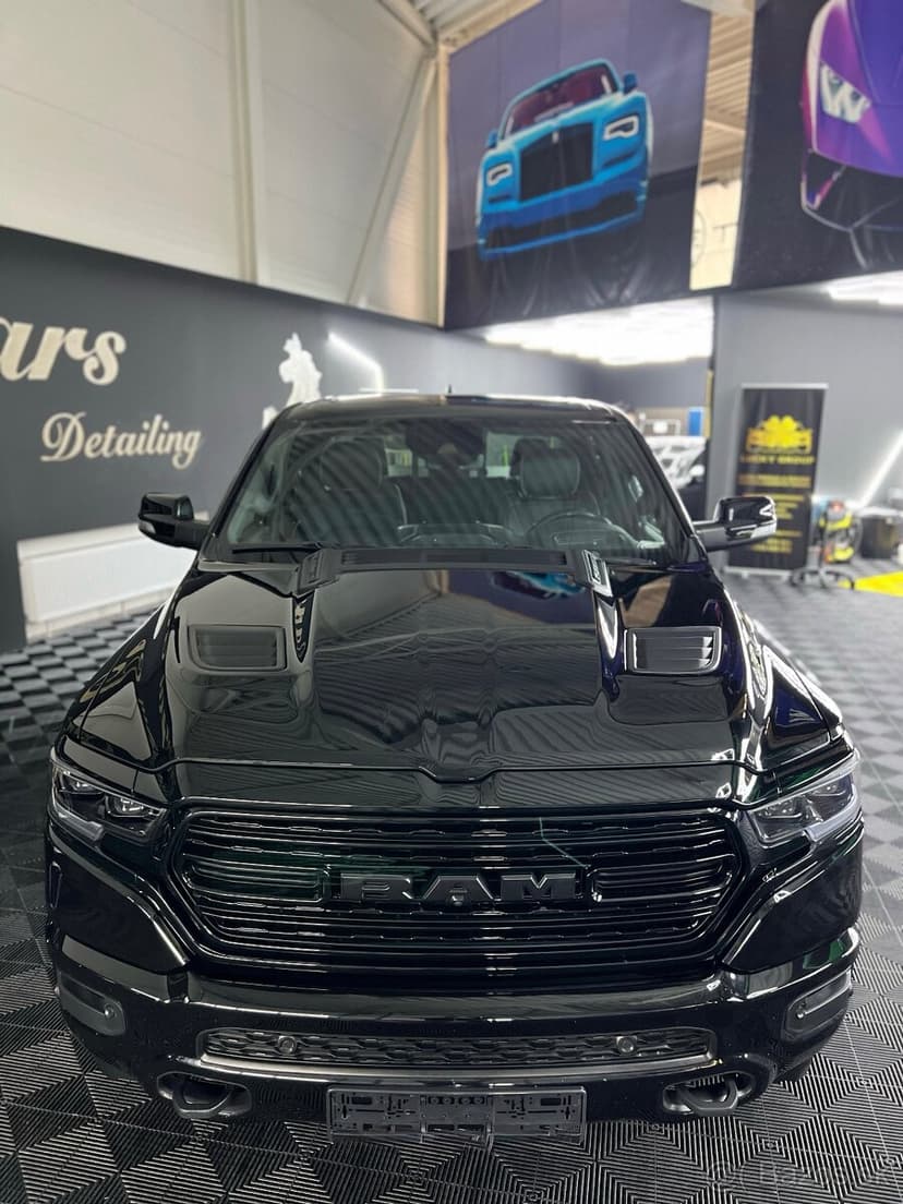 Dodge RAM 1500 LIMITED TOP STAV/LPG-PRINS/Odpočet DPH