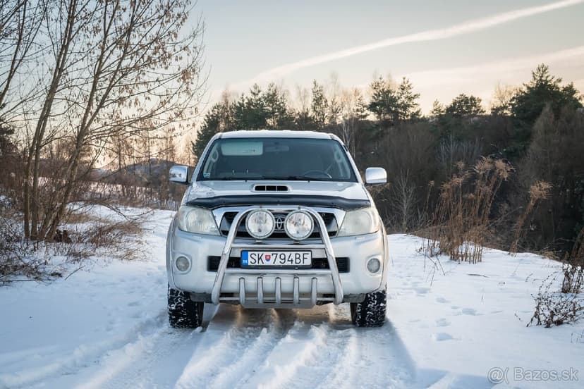 Predám Toyota Hilux