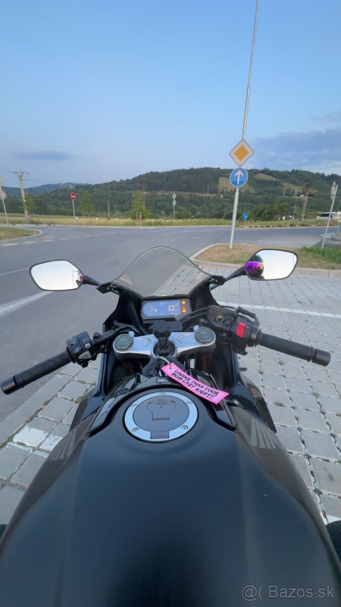 Honda CBR 650r