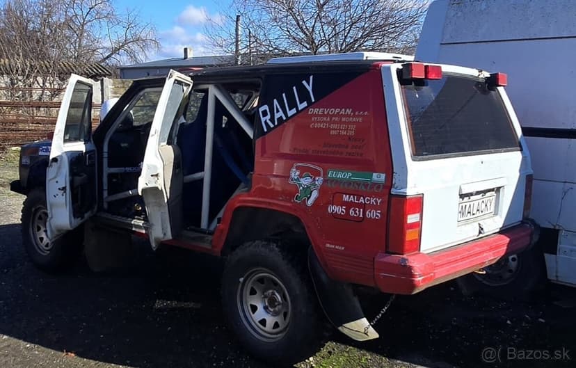 Predám upravený Jeep Cherokee