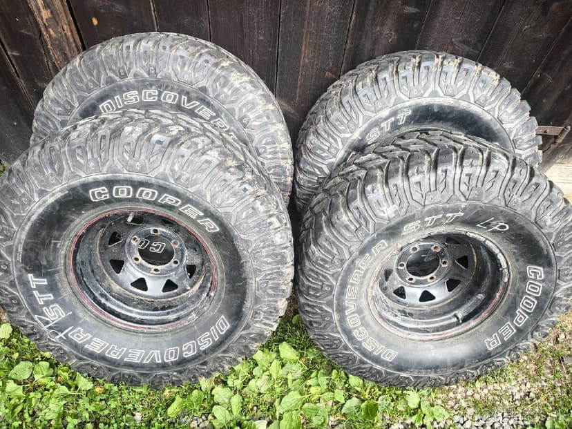 6x139.7 R15 35x12,5 Cooper